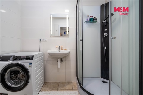 Prodej bytu 3kk, 67 m² 12