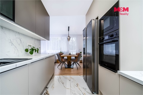 Prodej bytu 3kk, 67 m² - 2
