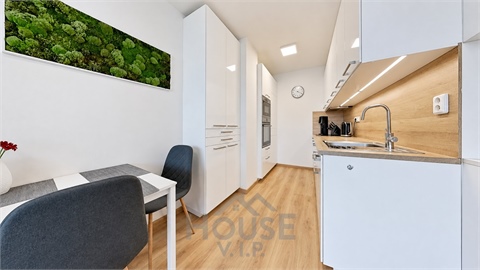 Prodej bytu 3kk, 63 m² 2