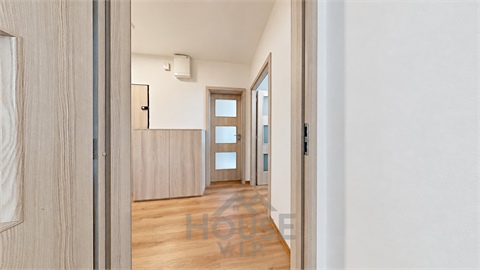 Prodej bytu 3kk, 63 m² - 8