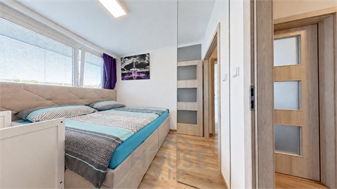 Prodej bytu 3kk, 63 m² 22