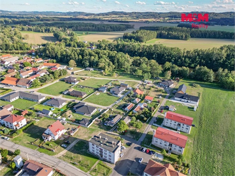 Prodej stavebního pozemku, 2 153 m² 12