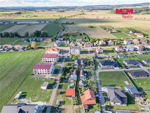 Prodej stavebního pozemku, 2 153 m² 2