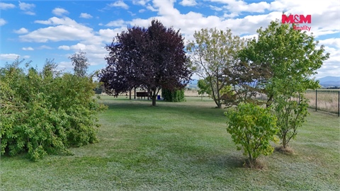 Prodej stavebního pozemku, 1 692 m² 10