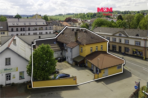 Prodej rodinného domu, 383 m² 0
