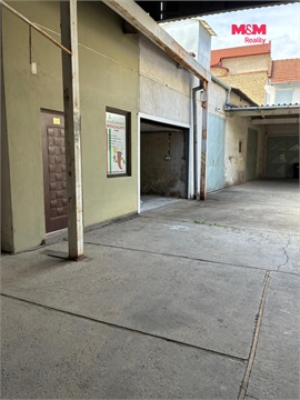 Pronájem obchodních prostor, 272 m² - 2