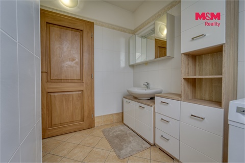 Pronájem bytu 3kk, 72 m² - 8