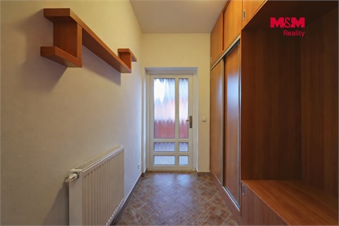 Prodej rodinného domu, 165 m² - 6