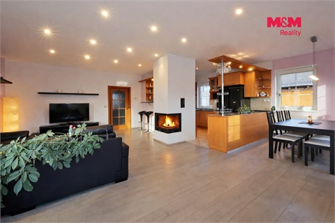 Prodej rodinného domu, 165 m² - 2