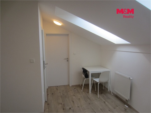 Pronájem bytu 1+1, 29 m² - 4