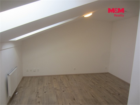 Pronájem bytu 1+1, 29 m² 4