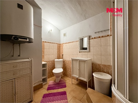 Prodej rodinného domu, 84 m² - 8