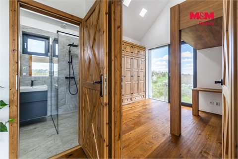 Prodej rodinného domu, 292 m² 6