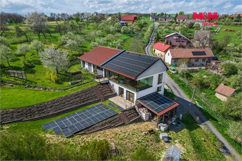 Prodej rodinného domu, 292 m² - 12