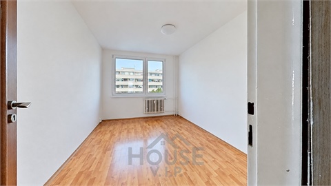 Prodej bytu 3+1, 67 m² 10