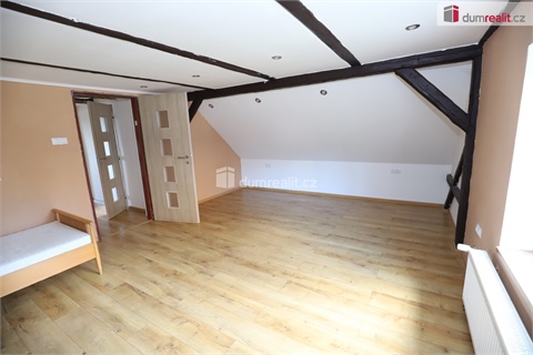 Prodej rodinného domu, 180 m² 4