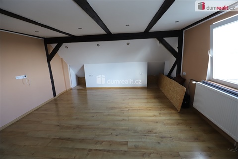 Prodej rodinného domu, 180 m² - 0