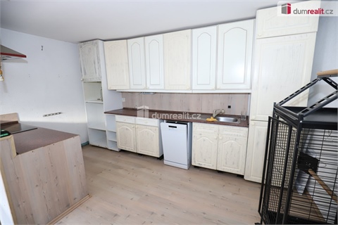 Prodej rodinného domu, 180 m² 6