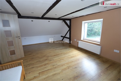 Prodej rodinného domu, 180 m² 2