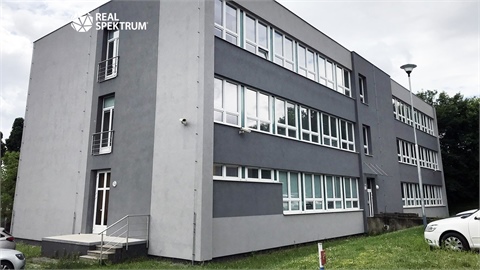 Pronájem kanceláře, 473 m² - 2
