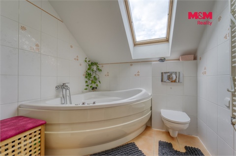 Prodej rodinného domu, 171 m² - 20