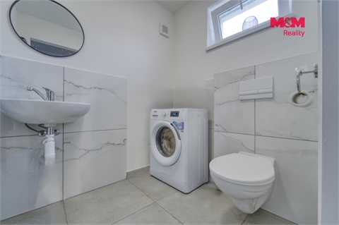 Prodej rodinného domu, 171 m² - 8