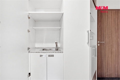 Prodej bytu 3kk, 79 m² - 14