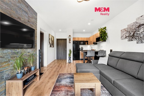 Prodej bytu 3kk, 79 m² 0