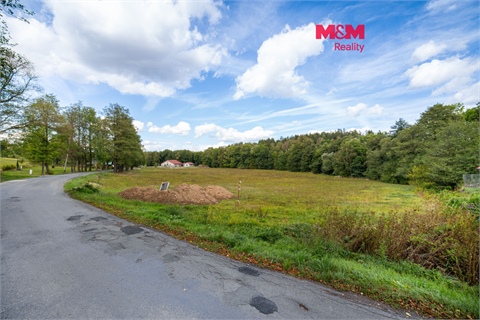 Prodej stavebního pozemku, 3 734 m² 0