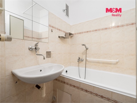 Prodej bytu 2+1, 56 m² - 8