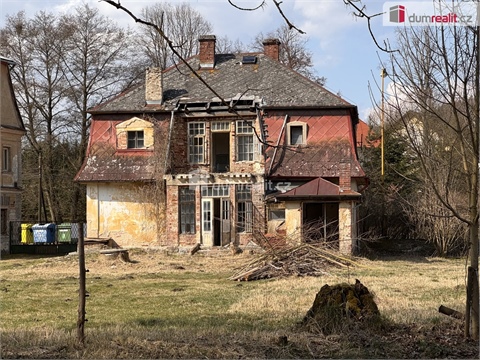 Prodej rodinného domu, 349 m² 2