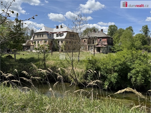 Prodej rodinného domu, 349 m² 10