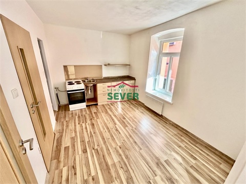 Prodej komerčního objektu, 571 m² 20