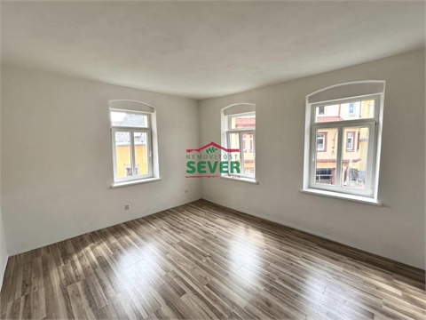 Prodej komerčního objektu, 571 m² 14