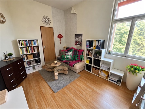 Prodej komerčního objektu, 571 m² 8
