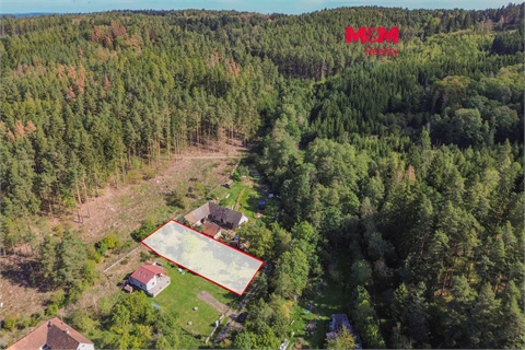 Prodej zahrady, 915 m² 0