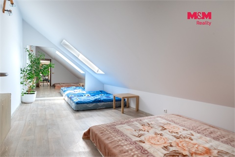 Pronájem bytu 5+1, 160 m² 12