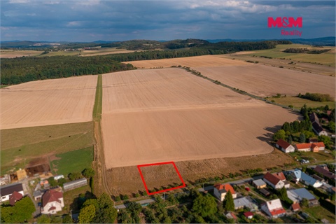 Prodej stavebního pozemku, 1 090 m² 8