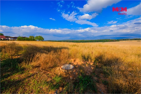 Prodej stavebního pozemku, 1 090 m² 10