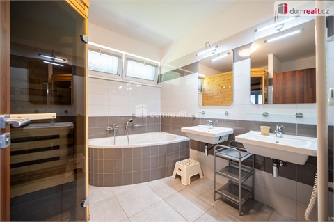 Prodej rodinného domu, 100 m² - 12