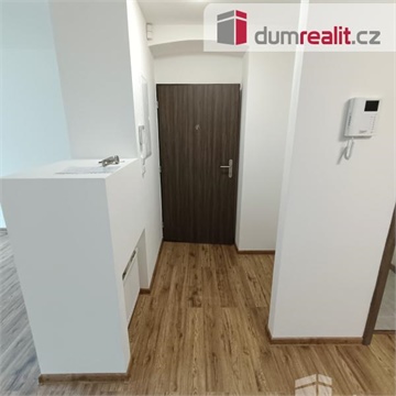 Pronájem bytu 2kk, 65 m² 2