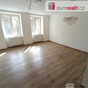 Pronájem bytu 2kk, 65 m² - 0