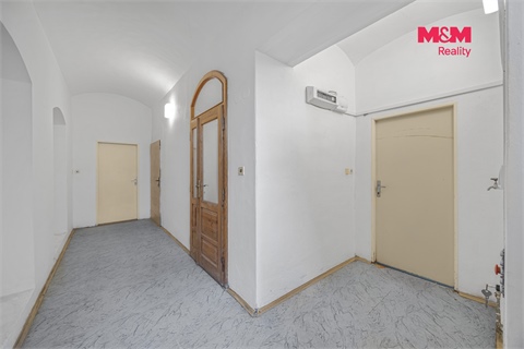 Prodej rodinného domu, 180 m² 18