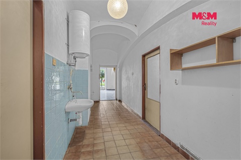 Prodej rodinného domu, 180 m² - 8