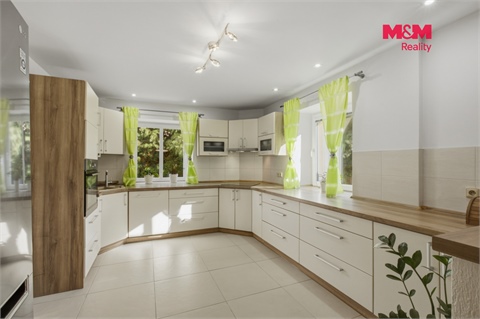Prodej rodinného domu, 118 m² - 2