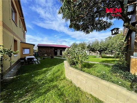 Prodej rodinného domu, 340 m² - 24