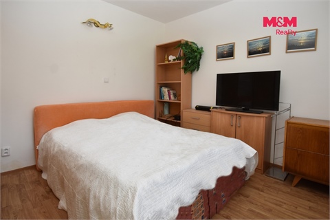 Prodej rodinného domu, 340 m² 16