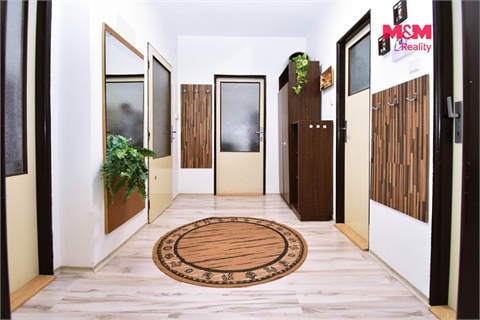 Prodej rodinného domu, 340 m² - 8