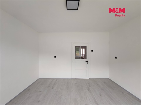 Prodej rodinného domu, 150 m² - 10