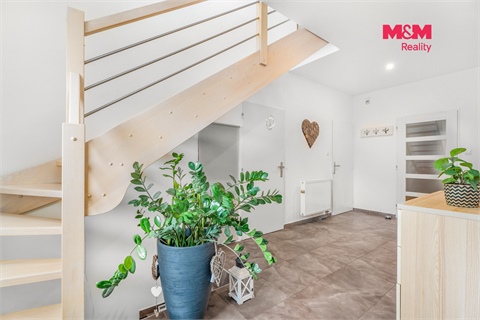 Prodej rodinného domu, 179 m² - 18